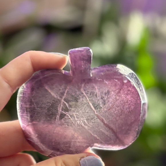 Crystal Fluorite Apple Dish! - Picture 3 of 6